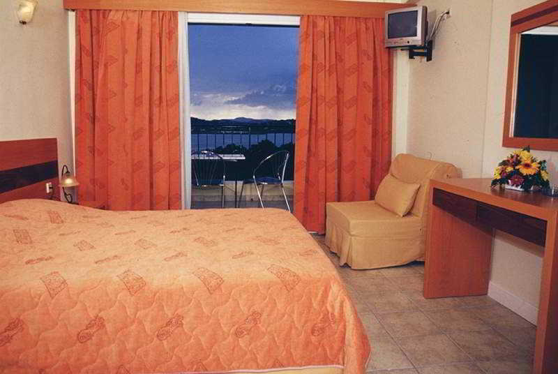 Corfu Hellinis Hotel Kanoni  Room photo