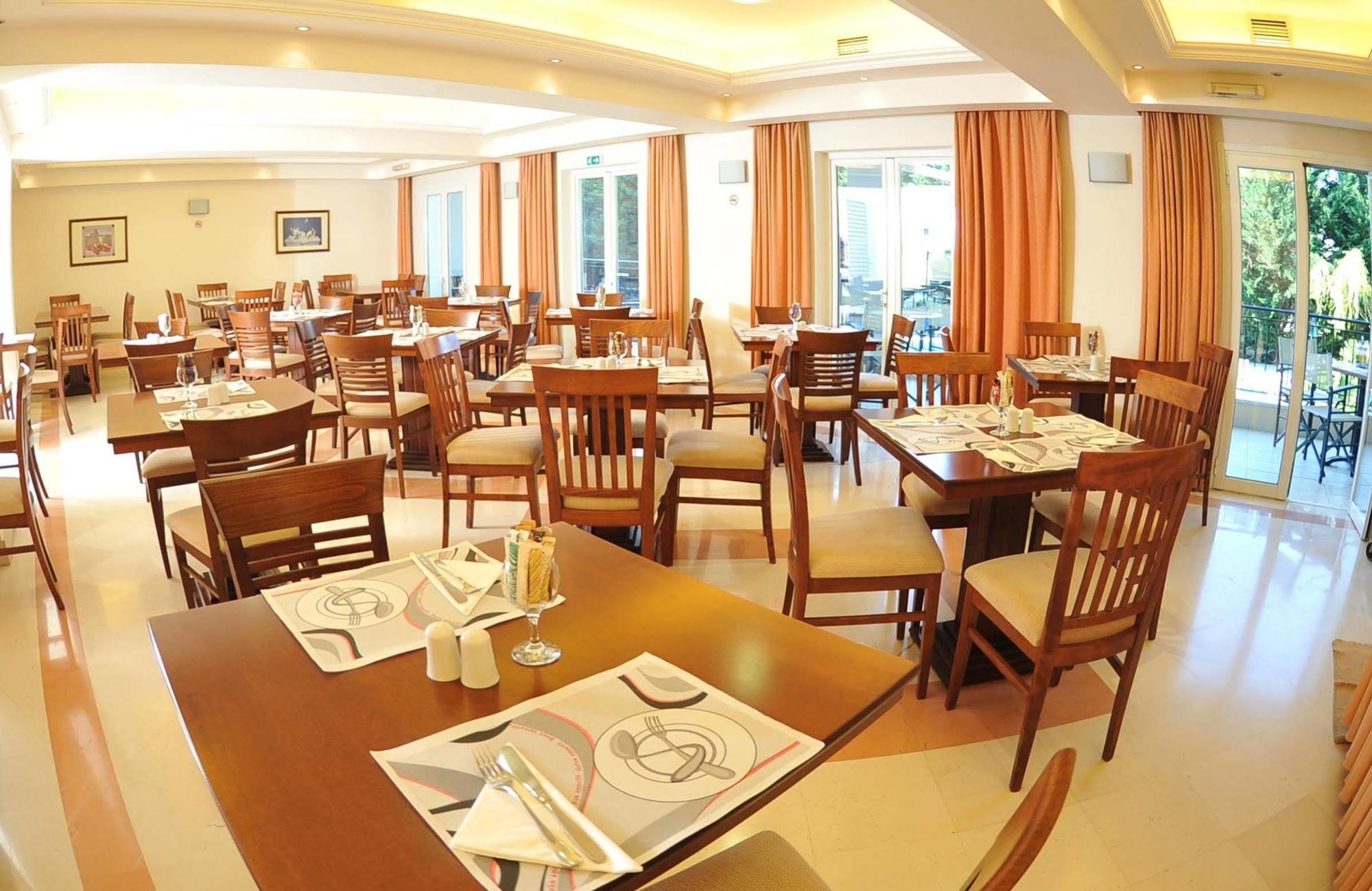 Corfu Hellinis Hotel Kanoni  Exterior photo